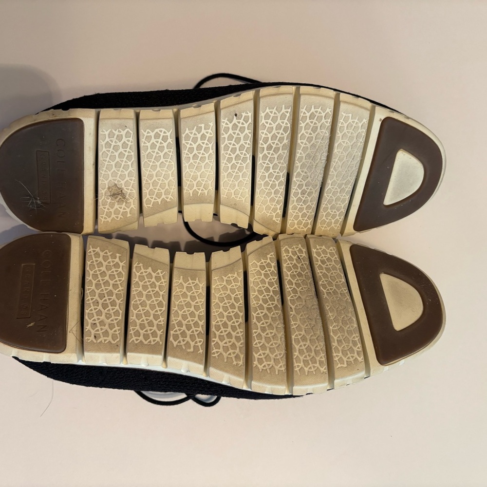 Cole Haan Black and White Sneakers with Modern Design Zero Grand - Picture 3 of 15